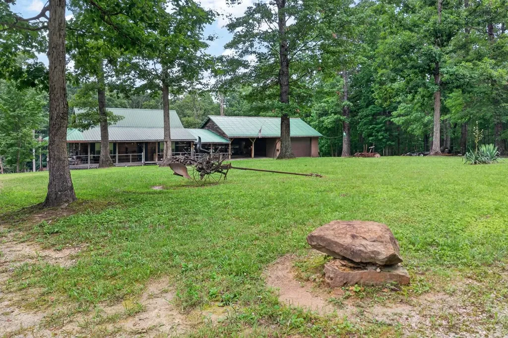 513 S 513 Valley Ridge Road Jamestown TN 38556