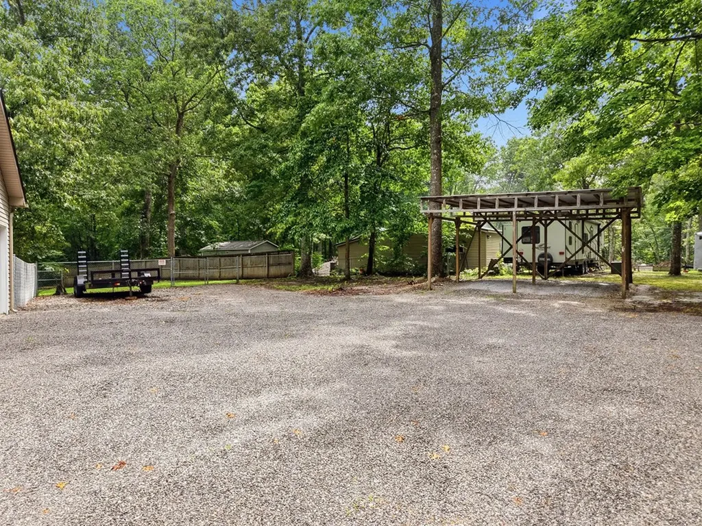 3291 Cumberland Lakes Drive Monterey TN 38574