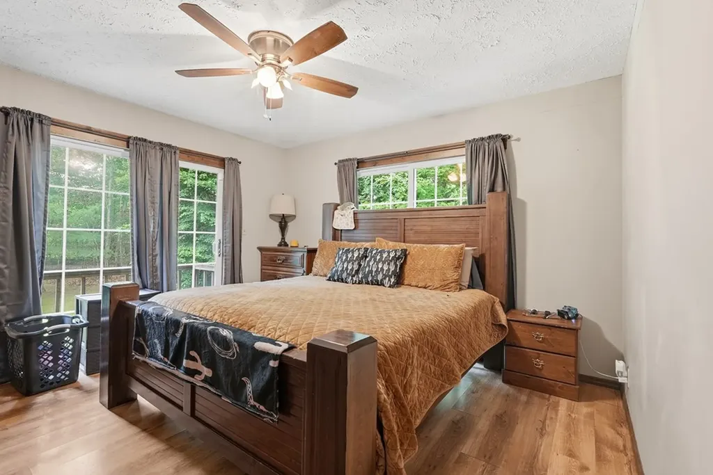3291 Cumberland Lakes Drive Monterey TN 38574