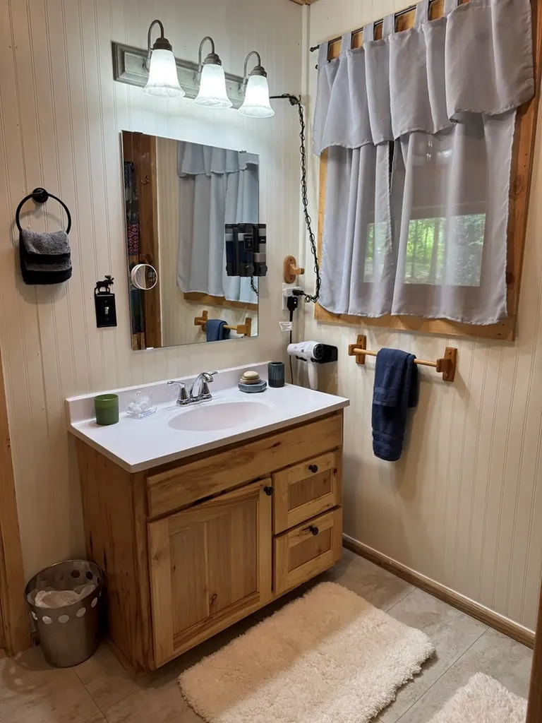 360 Joe Barnett Road Jamestown TN 38556