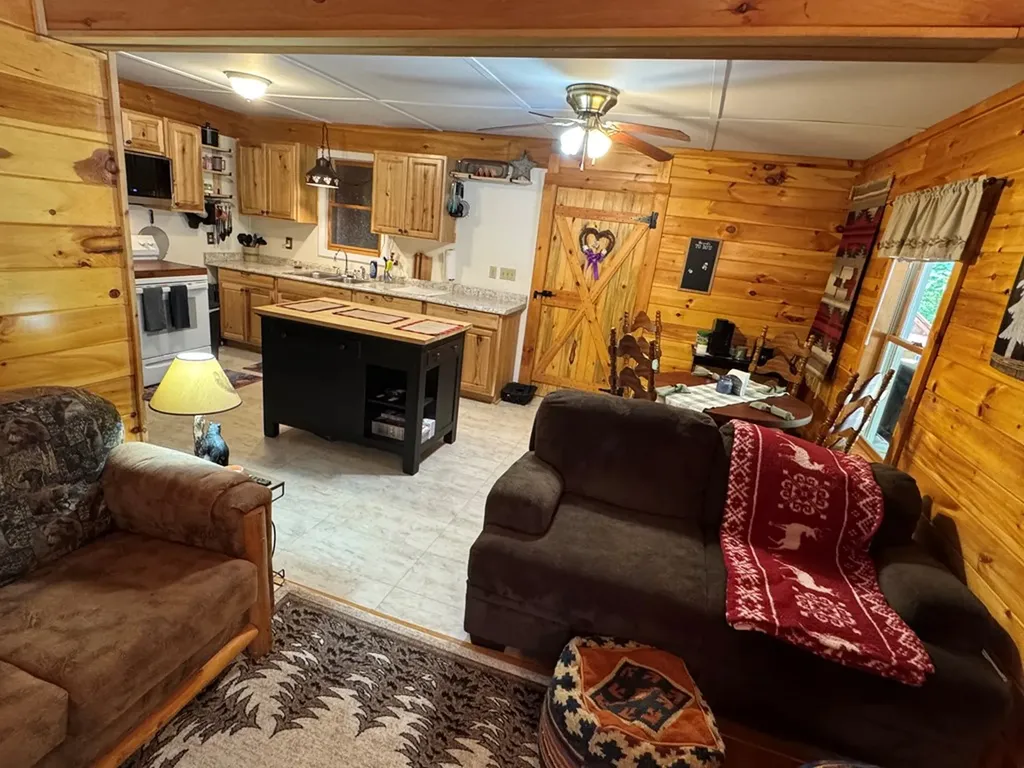 360 Joe Barnett Road Jamestown TN 38556