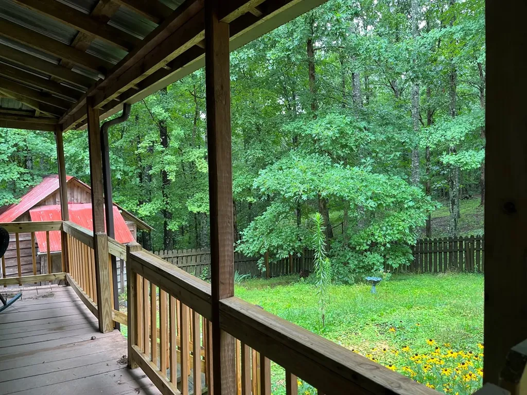360 Joe Barnett Road Jamestown TN 38556