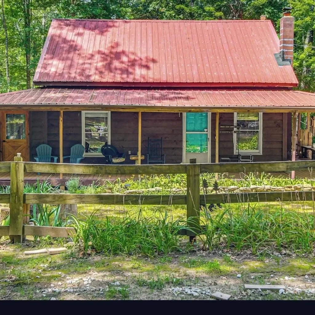 360 Joe Barnett Road Jamestown TN 38556