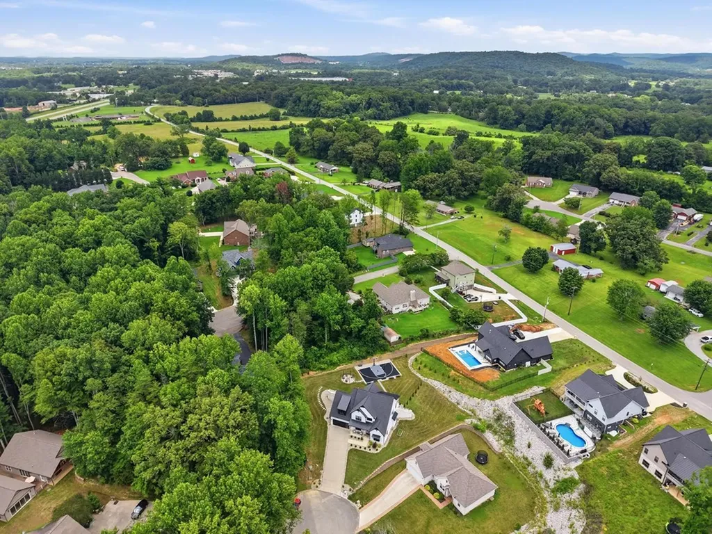 629 Longstreet Drive Cookeville TN 38506