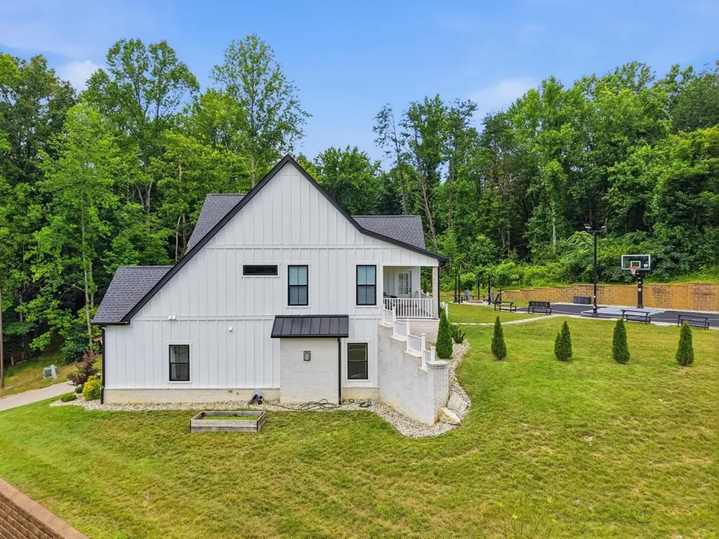 629 Longstreet Drive Cookeville TN 38506