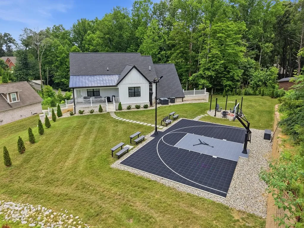 629 Longstreet Drive Cookeville TN 38506