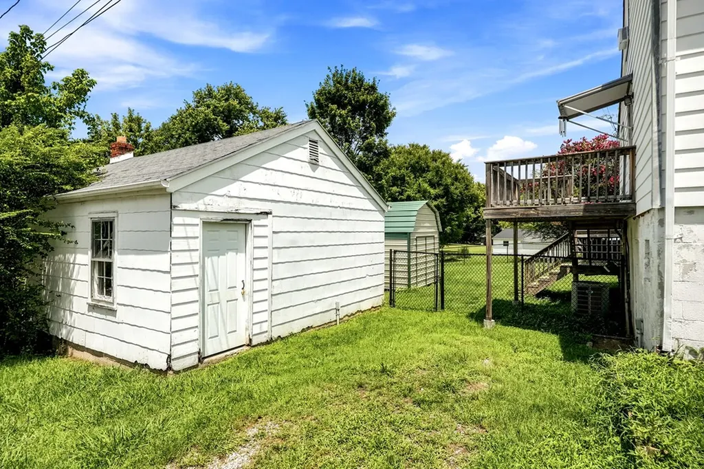 229 Wagoner Street Sparta TN 38583