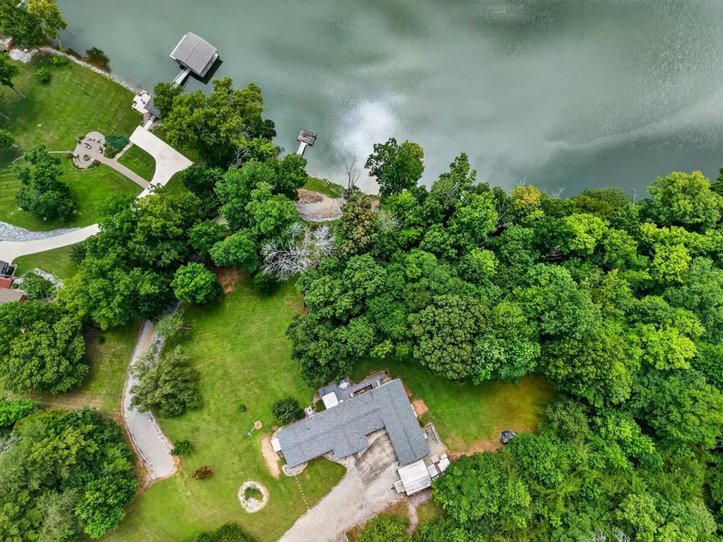 279 Earls Lane Doyle TN 38559
