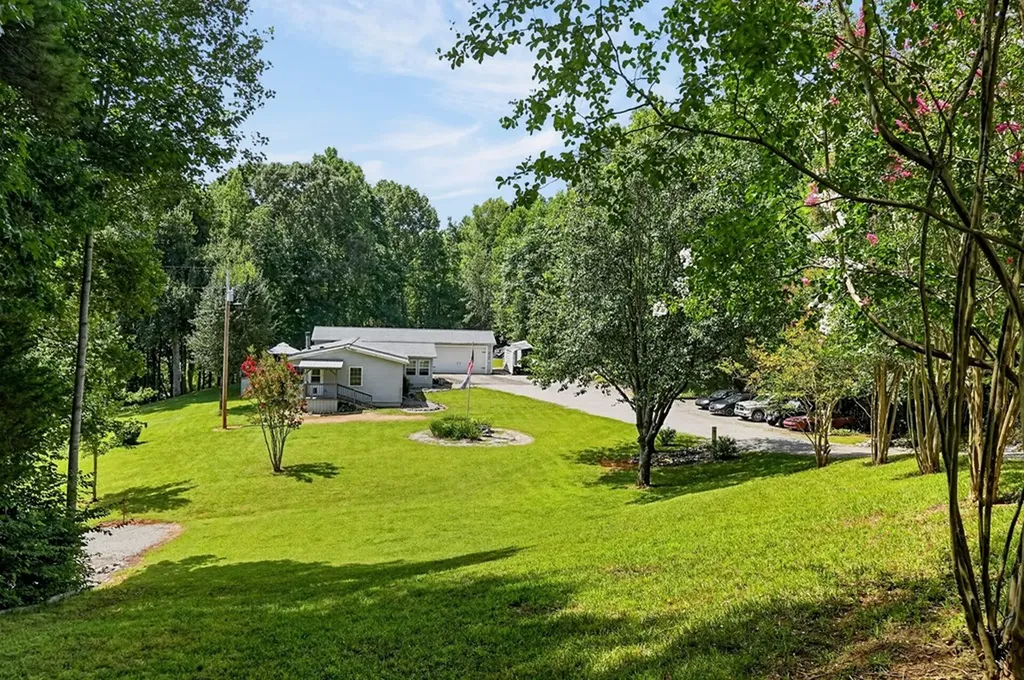 279 Earls Lane Doyle TN 38559