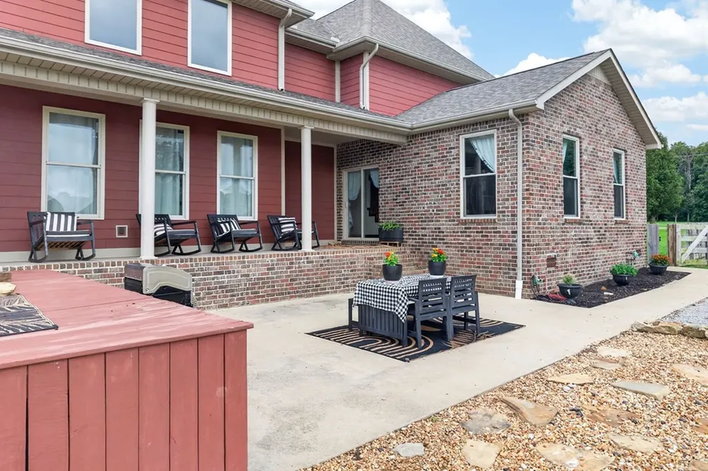 915 Brotherton Drive Cookeville TN 38506