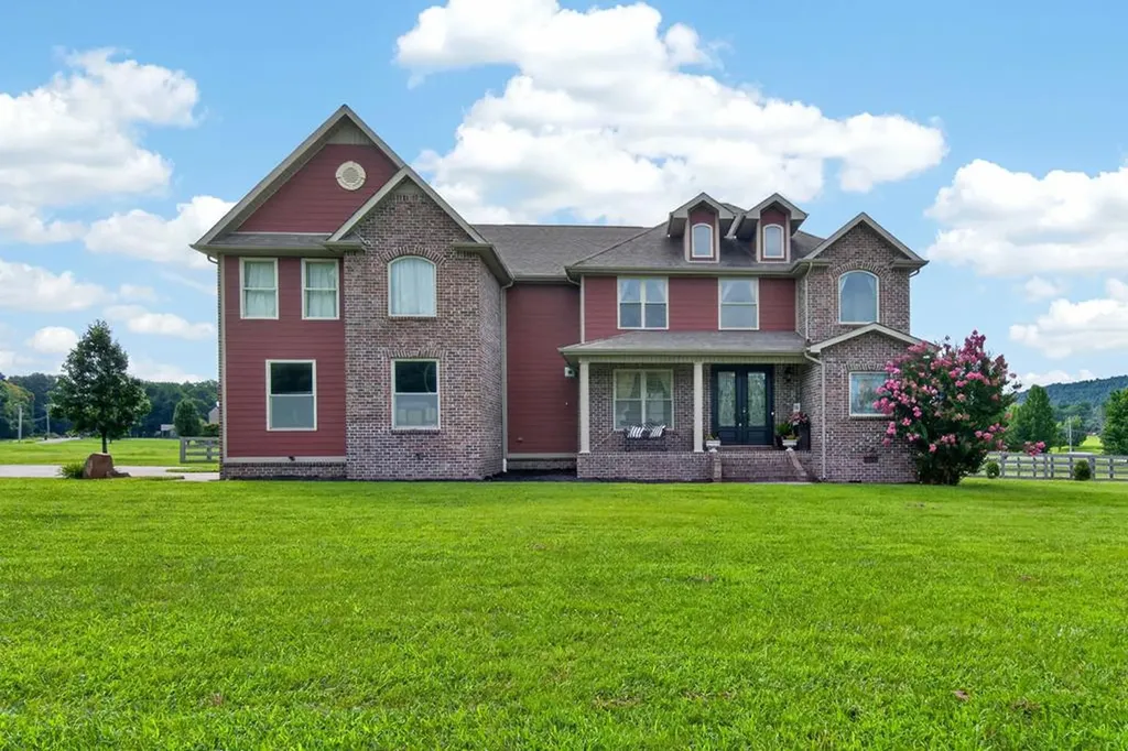 915 Brotherton Drive Cookeville TN 38506
