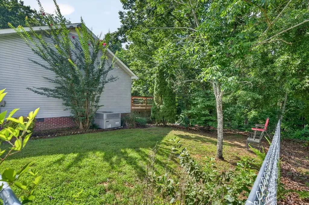 199 Moore Lane Dowelltown TN 37059
