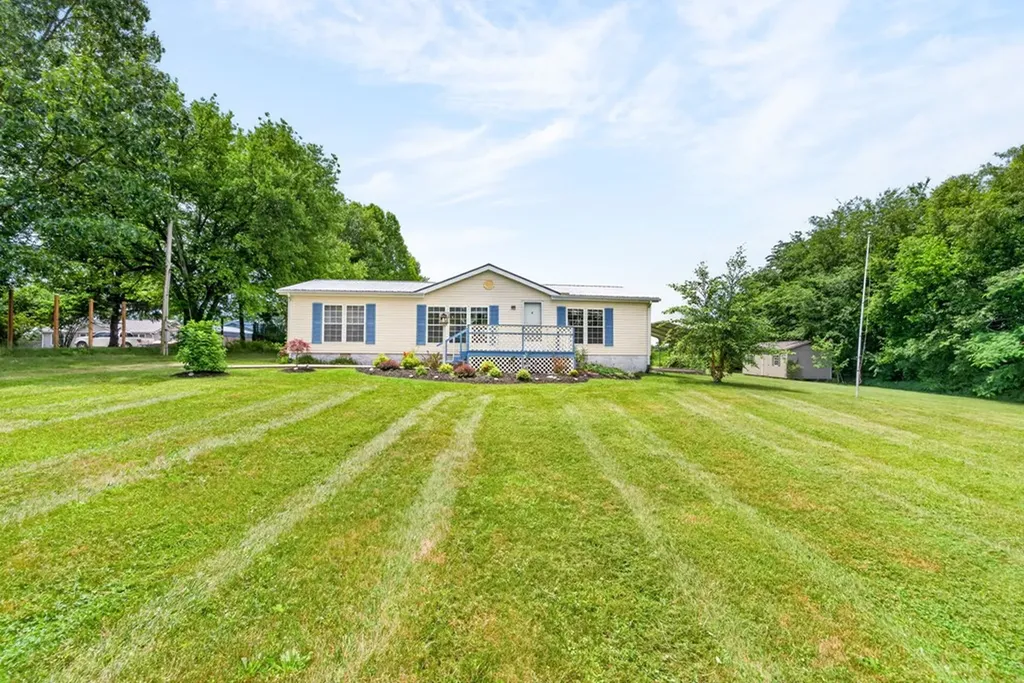 1513 Earl Jones Road Crossville TN 38555
