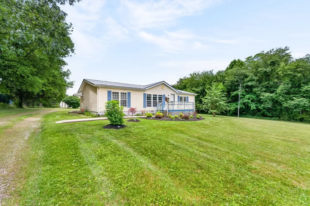1513 Earl Jones Road Crossville TN 38555