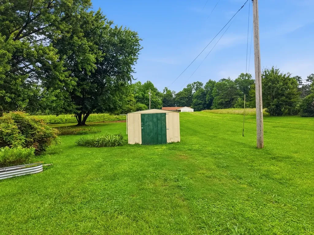 193 W Whitehall Road Cookeville TN 38501