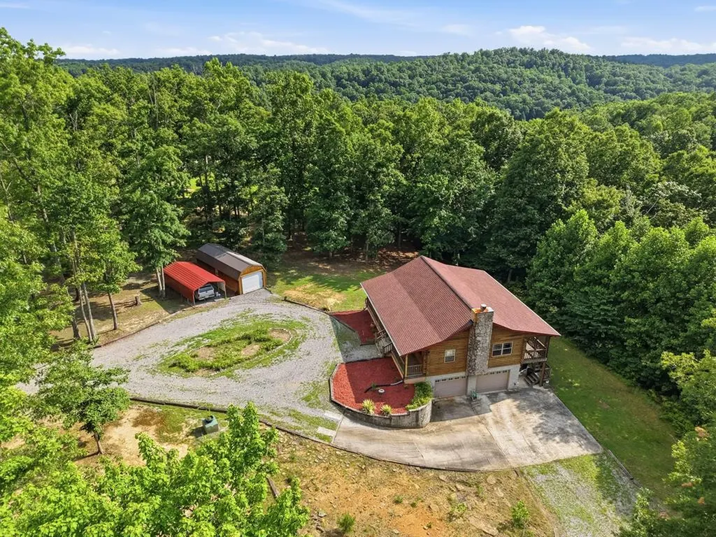 5010 Hidden Lane Crawford TN 38554