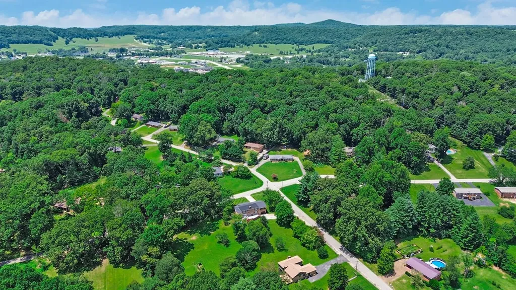 335 Woodland Street Livingston TN 38570