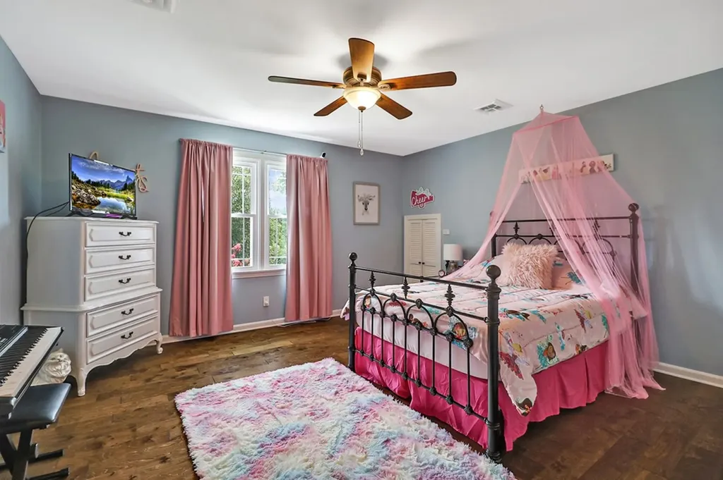 335 Woodland Street Livingston TN 38570