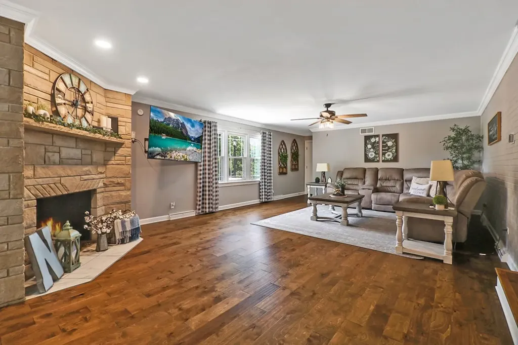 335 Woodland Street Livingston TN 38570