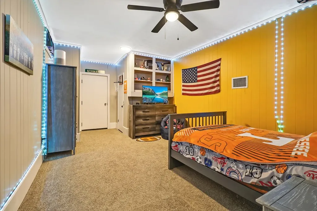 335 Woodland Street Livingston TN 38570