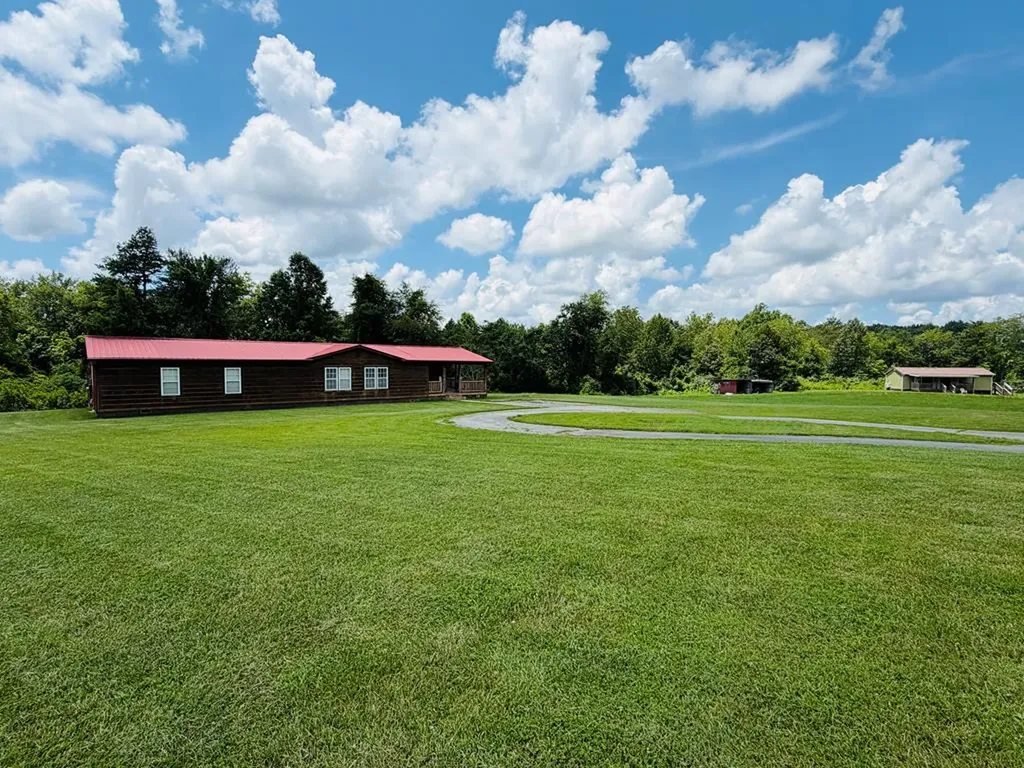 868 Fritzsche Jamestown TN 38556
