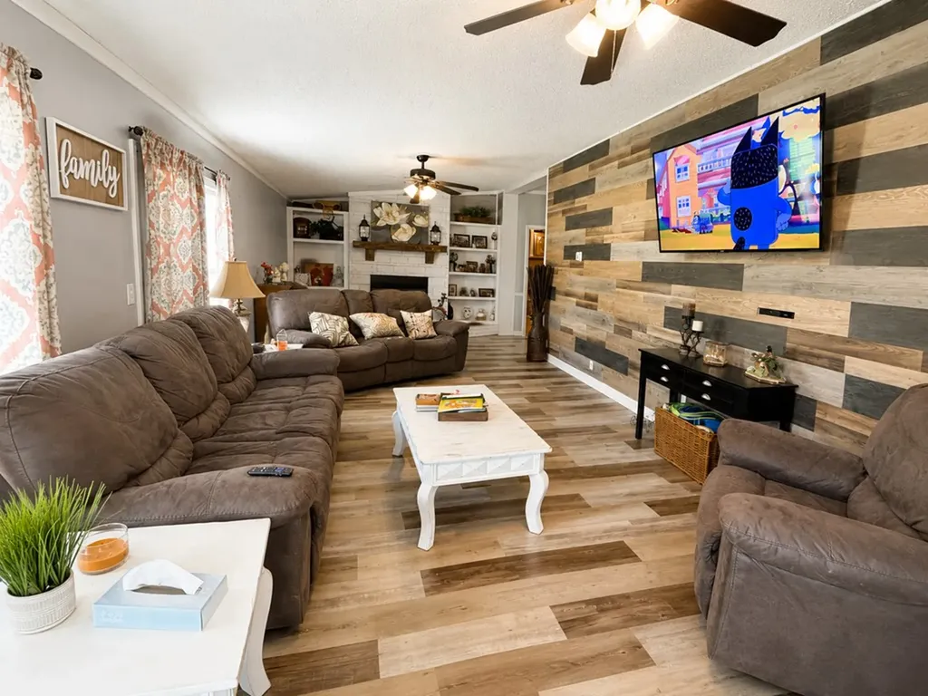 868 Fritzsche Jamestown TN 38556