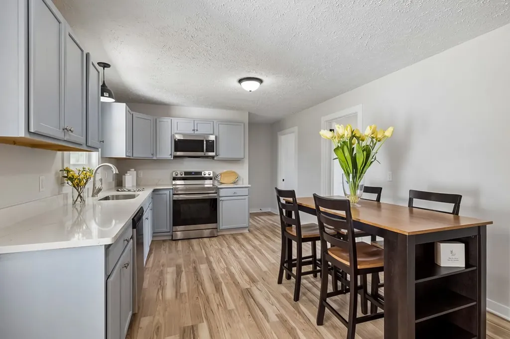 145 Southridge Drive Nashville TN 37207