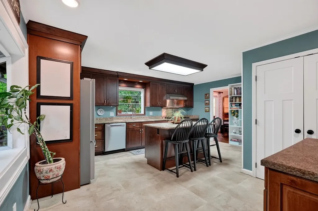 1545 Little John Lane Cookeville TN 38501