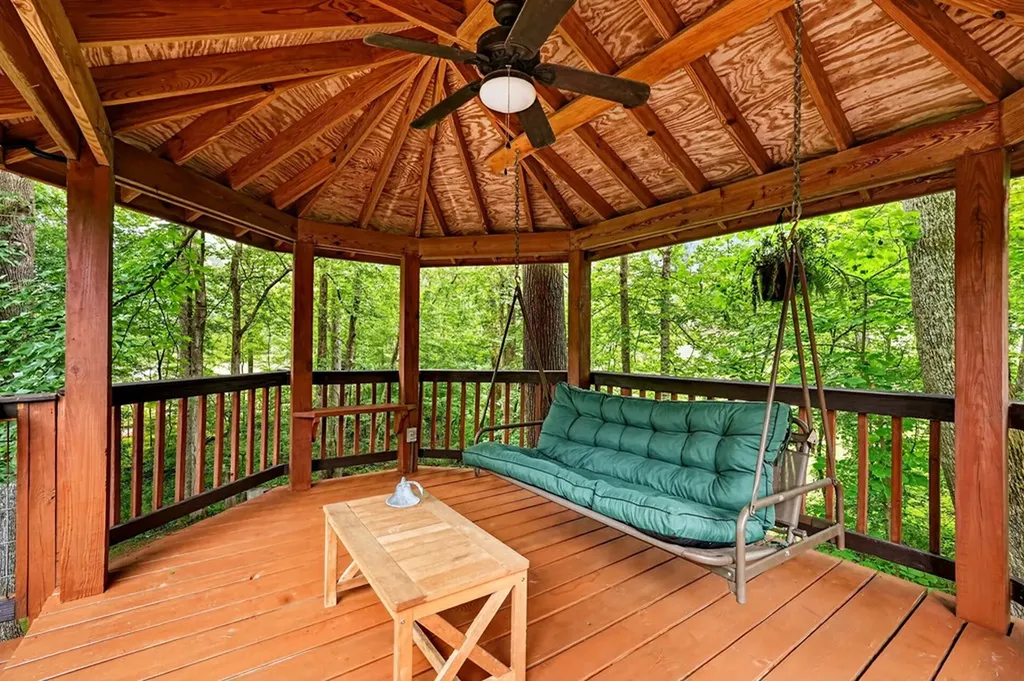 1545 Little John Lane Cookeville TN 38501