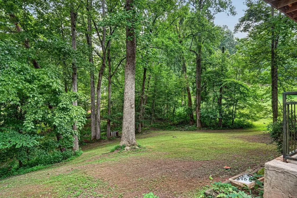 1545 Little John Lane Cookeville TN 38501
