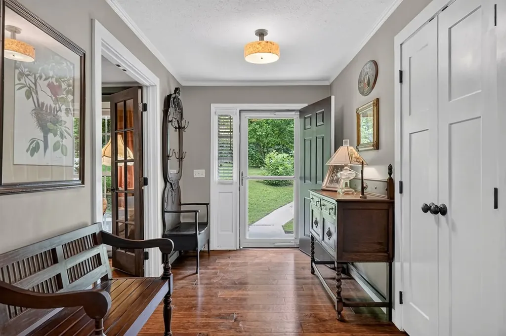 1545 Little John Lane Cookeville TN 38501