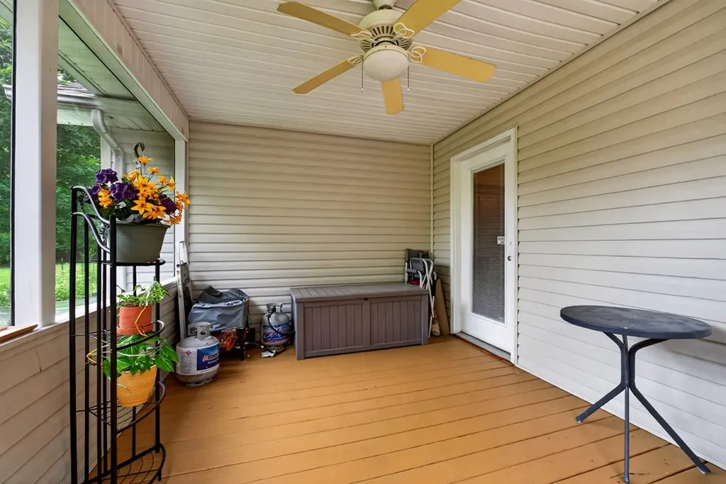 1044 Ackia Drive Crossville TN 38572