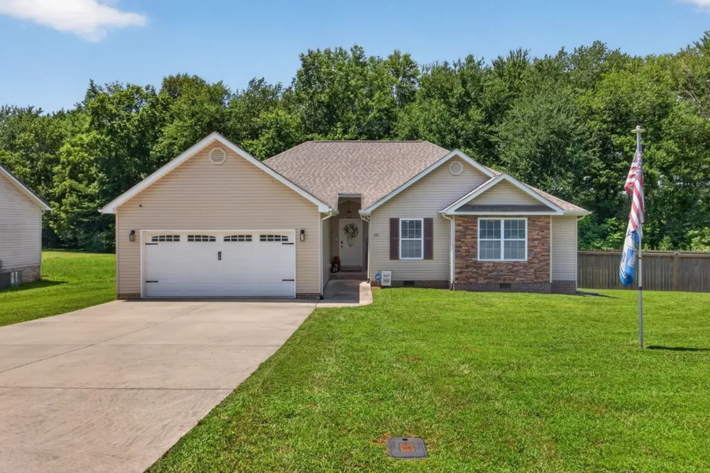 261 Derby Lane Sparta TN 38583