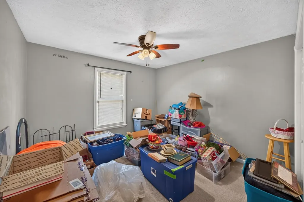 3669 N Riveroaks Drive Cookeville TN 38506