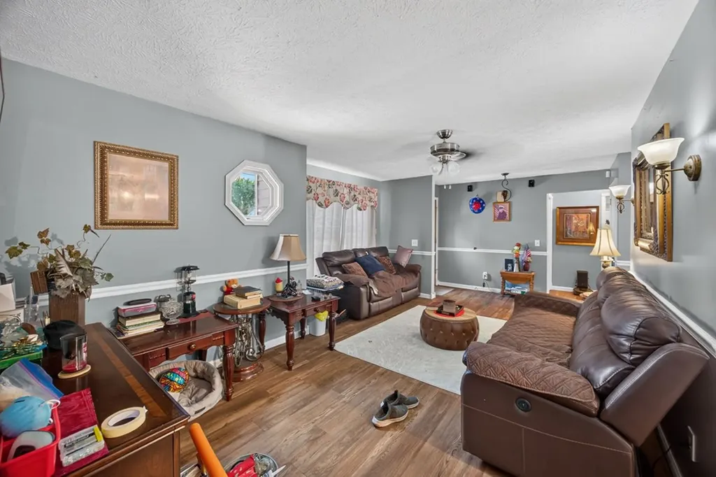 3669 N Riveroaks Drive Cookeville TN 38506