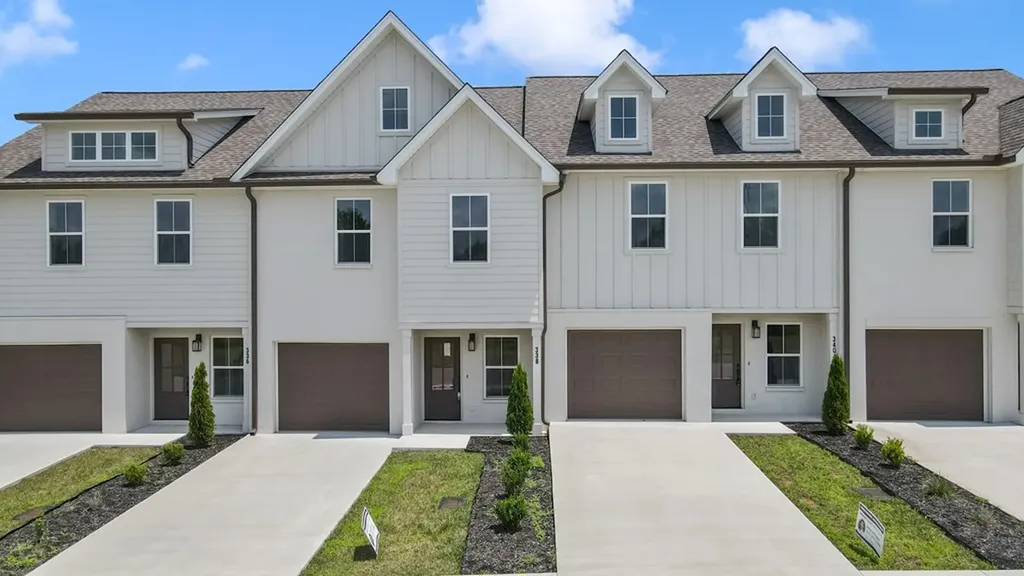 336 Legends Circle Baxter TN 38544