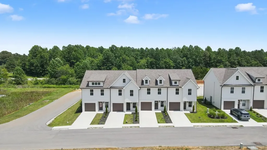 336 Legends Circle Baxter TN 38544