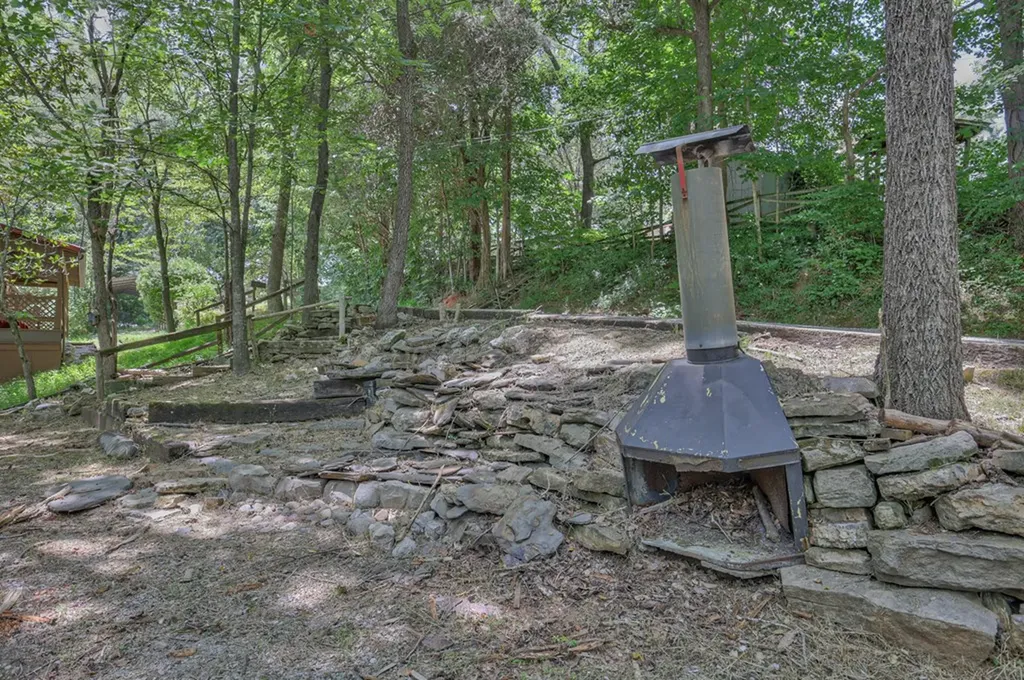 1908 Potts Camp Road Smithville TN 37166