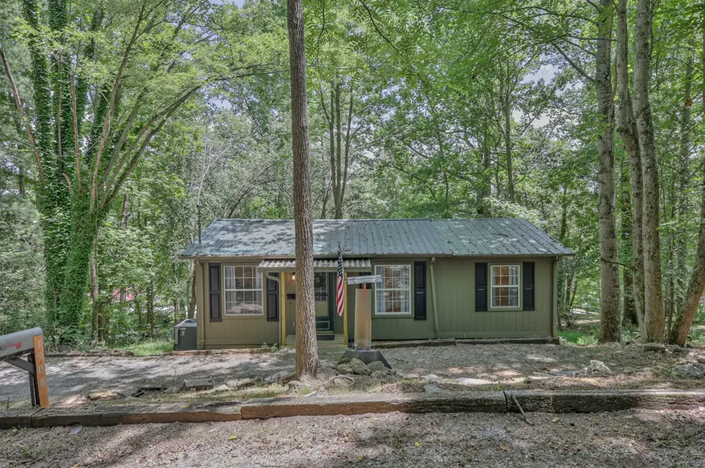 1908 Potts Camp Road Smithville TN 37166