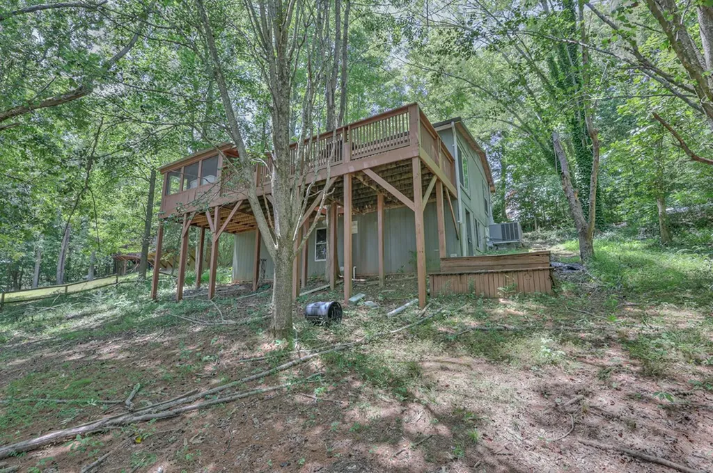1908 Potts Camp Road Smithville TN 37166
