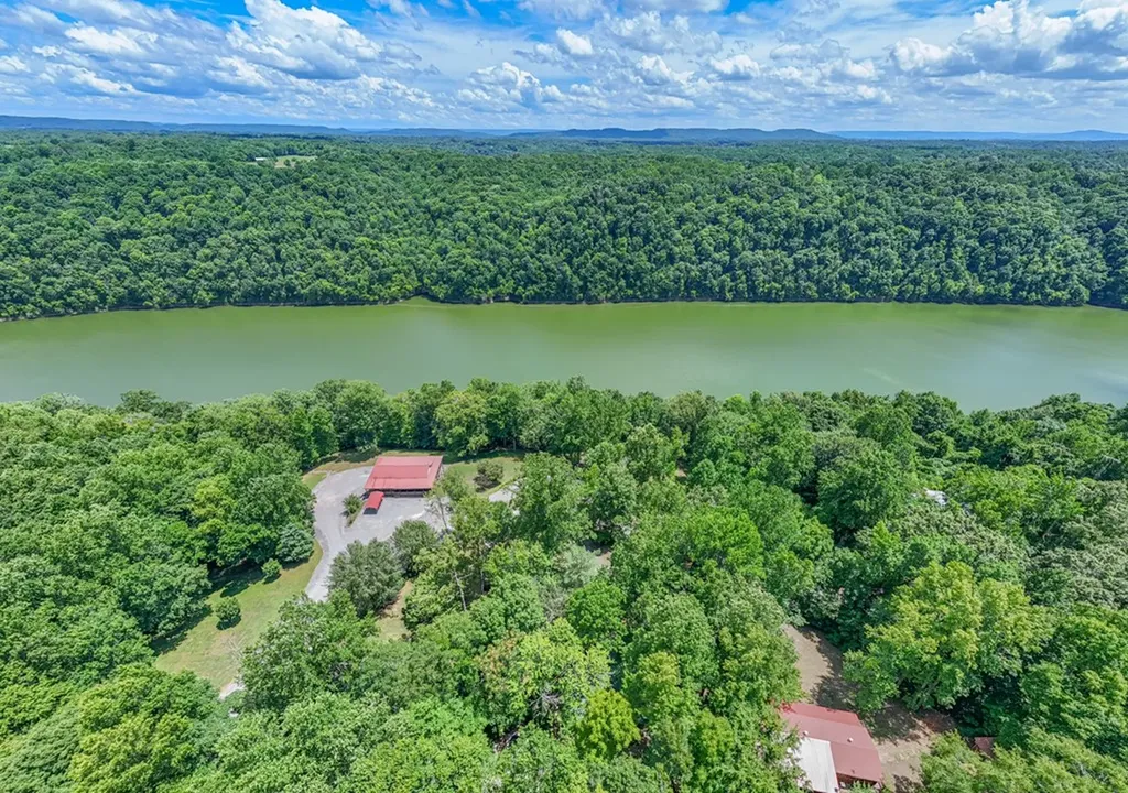 1908 Potts Camp Road Smithville TN 37166