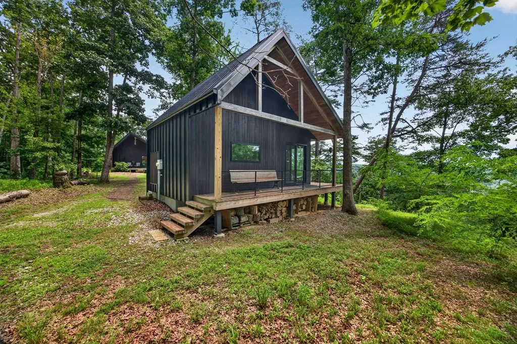 378 Parkside Lane Spencer TN 38585