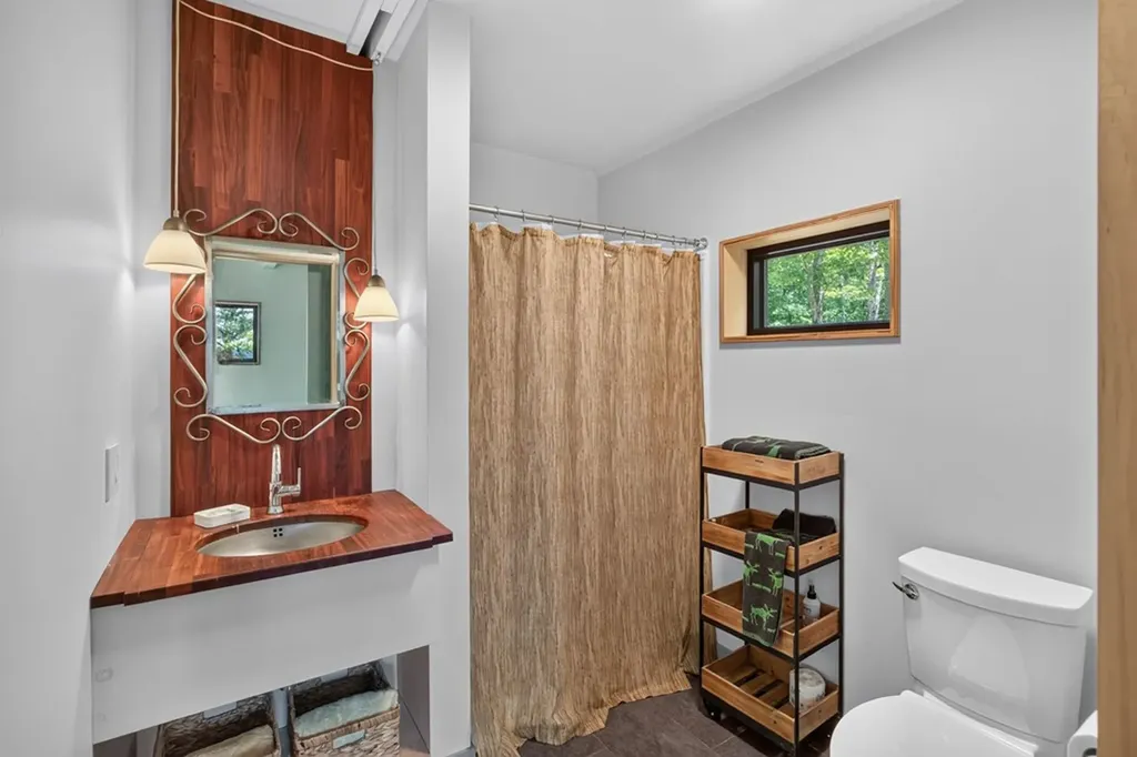 378 Parkside Lane Spencer TN 38585