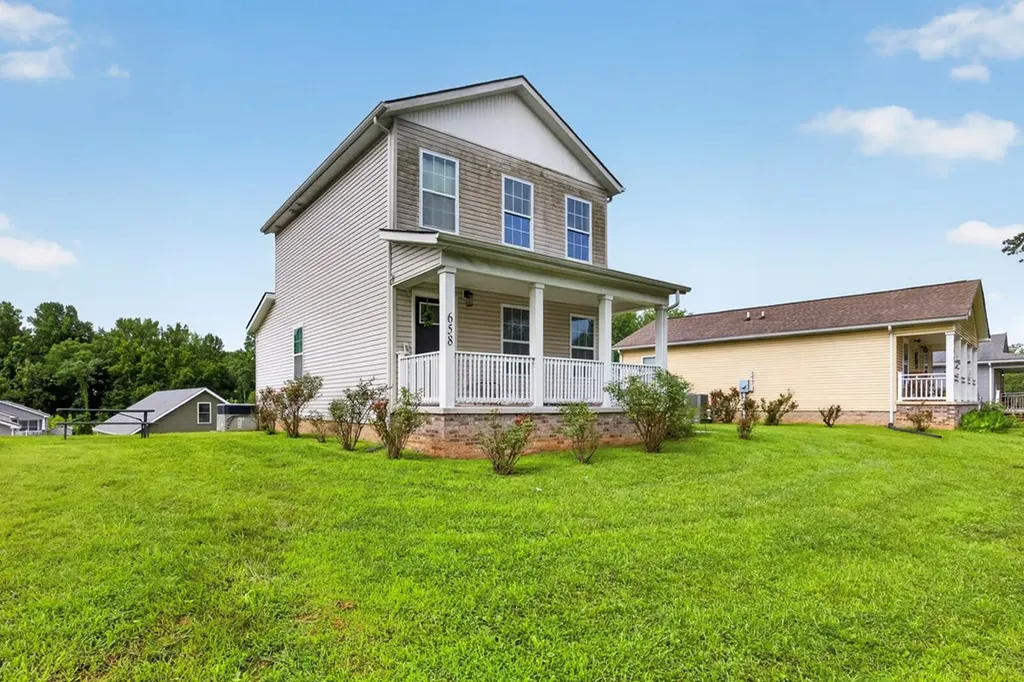 658 West End Street Cookeville TN 38501