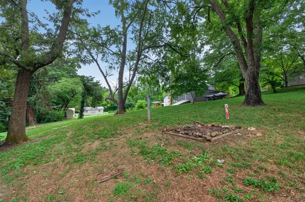 660 Polk Street Sparta TN 38583