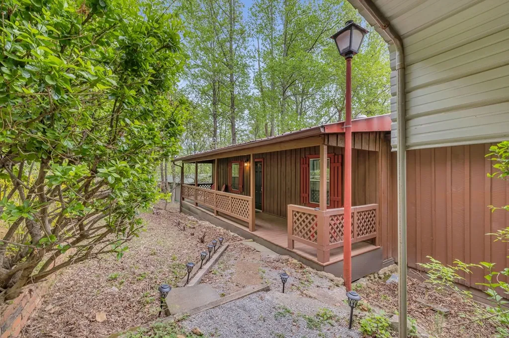 1890 Potts Camp Road Smithville TN 37166