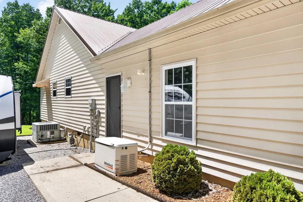 88 88 Scenic Place Monterey TN 38574