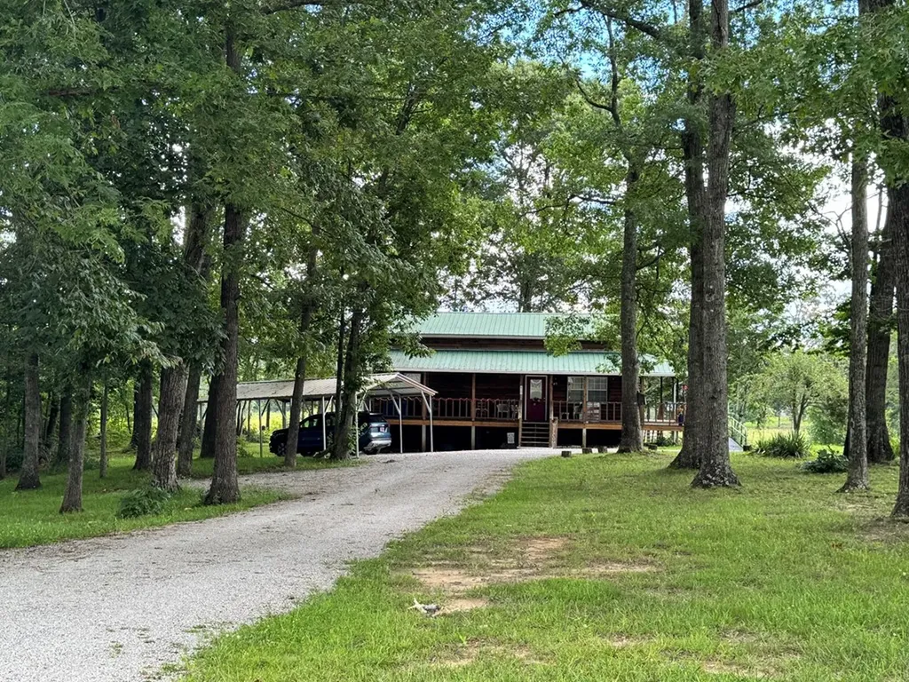 6105 S York Highway Clarkrange TN 38553