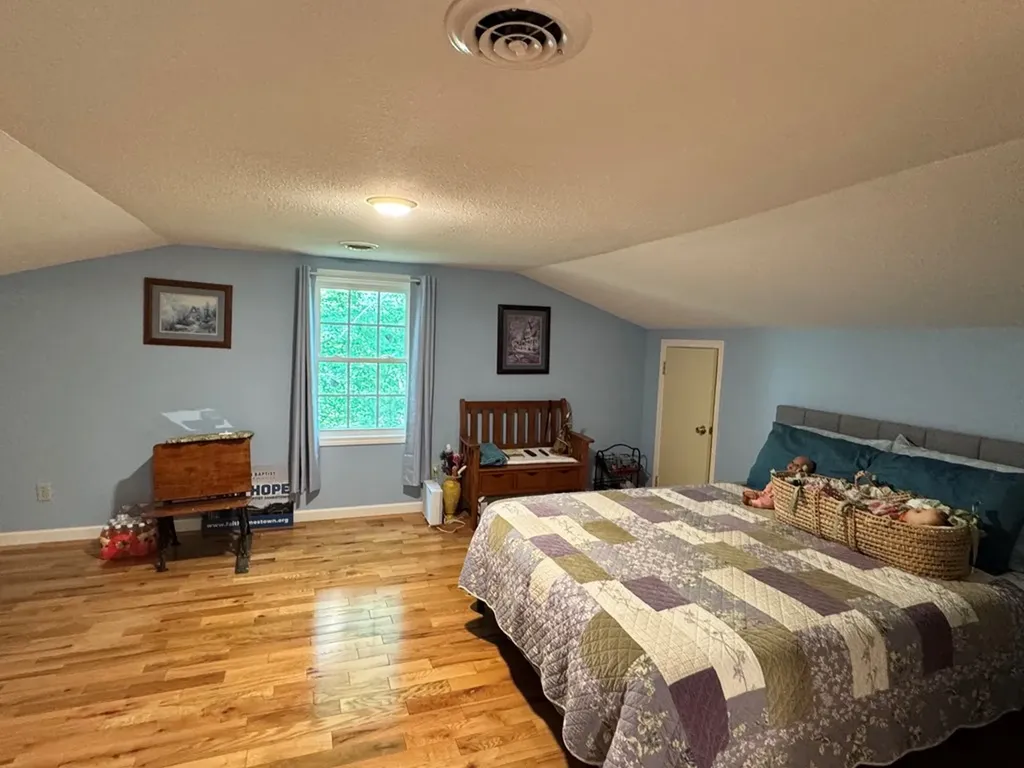 6105 S York Highway Clarkrange TN 38553