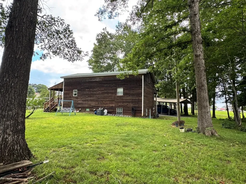 6105 S York Highway Clarkrange TN 38553